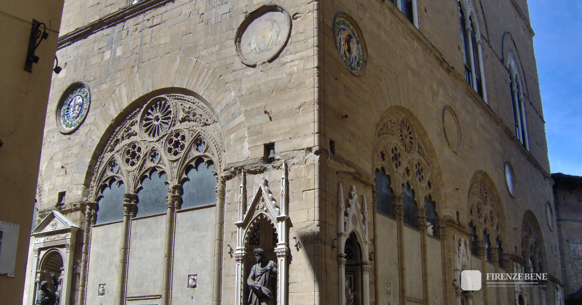 Orsanmichele: 10 euro, 8.30–18.30 (non è il Bargello)