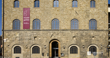 Piazza dei Giudici 1 non è il Lungarno